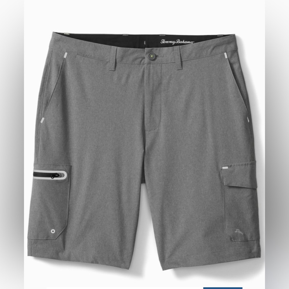 Tommy Bahama 10in cargo shorts